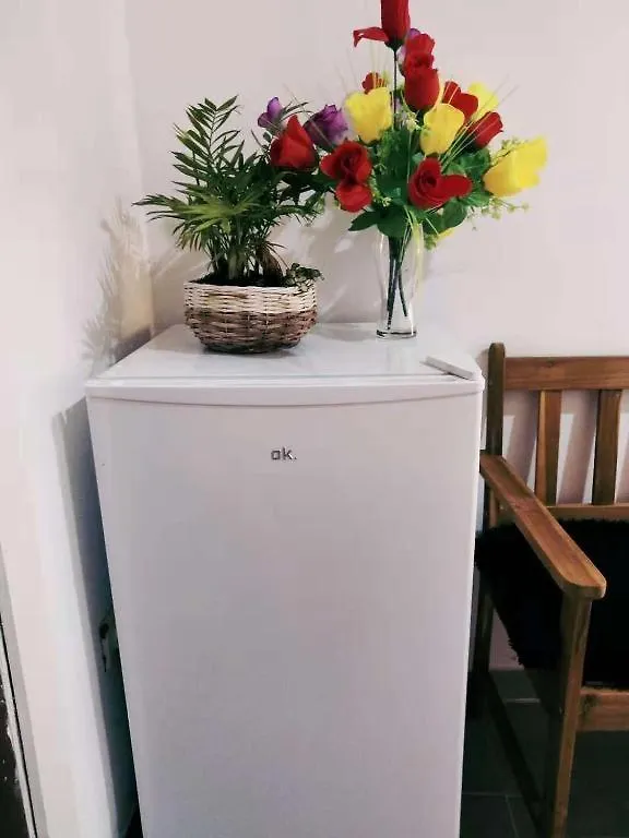 Cozy Rooms With Share The Bathroom And Kitchen Brüsszel Homestay szállás