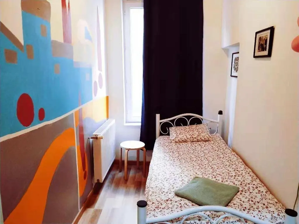Cozy Rooms With Share The Bathroom And Kitchen Brüsszel Homestay szállás